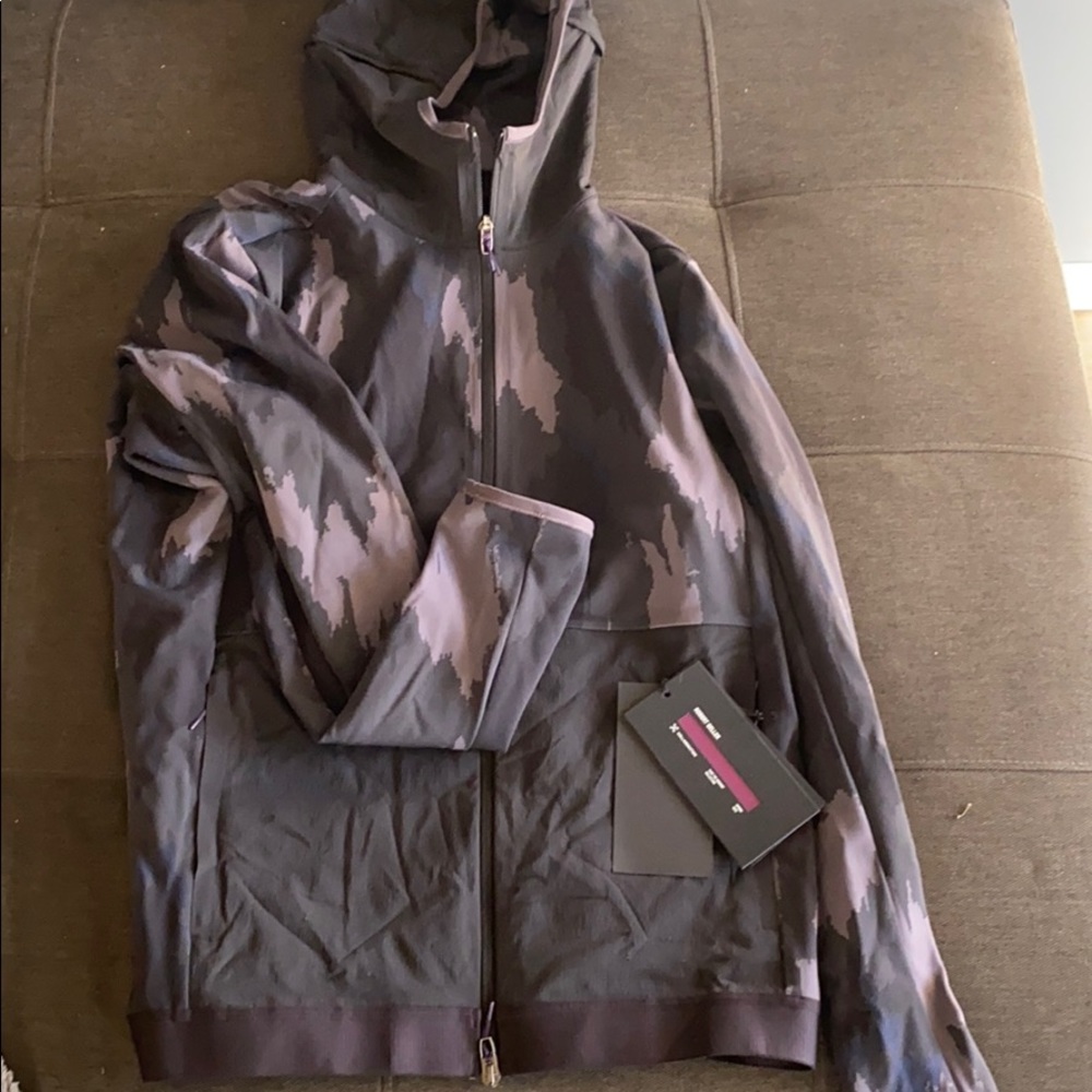 Lululemon hoodie Robert Geller size M